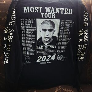 Black Most Wanted Tour Long Sleeve Shirt unisex Small